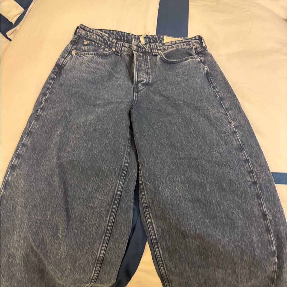 Rag & Bone Jeans - Size 28